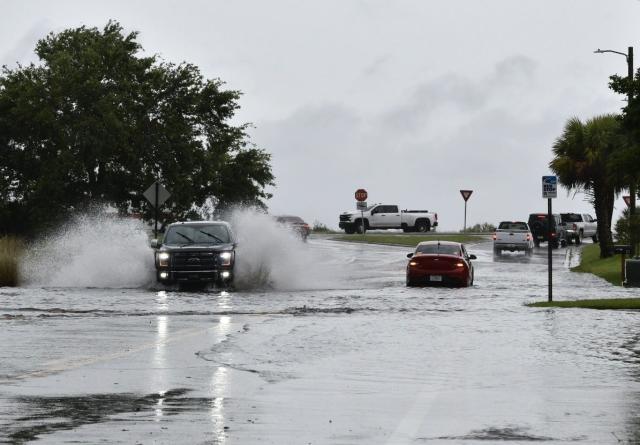 Relentless severe weather threatens central, eastern US